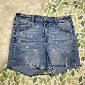 American Eagle Hi-Rise Shortie Denim Shorts